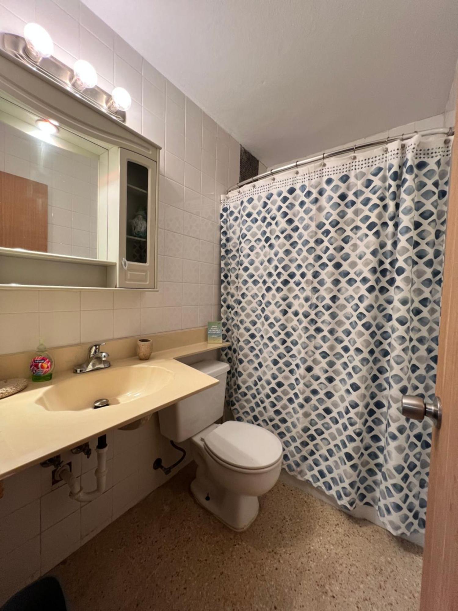 Oceanview Apartment Steps To The Beach Luquillo Exterior foto